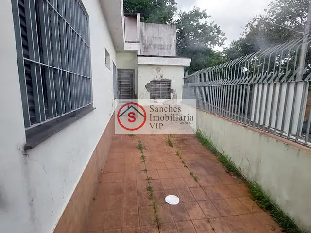 Sobrado 2 quartos e 2 banheiros, à venda, no bairro Quinta da Paineira em São Paulo