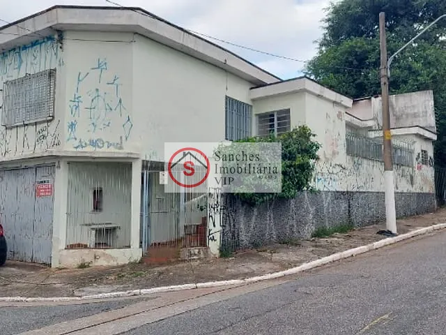 Sobrado 2 quartos e 2 banheiros, à venda, no bairro Quinta da Paineira em São Paulo