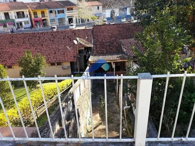 Sobrado com 652m² 2 quartos e 1 banheiro, à venda, no bairro Paraibuna em Paraibuna