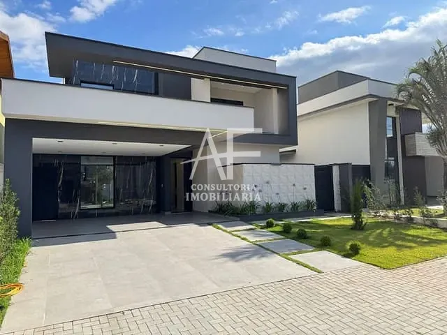 Sobrado com 360m² 4 quartos e 5 banheiros, à venda, no bairro Estiva em Taubaté