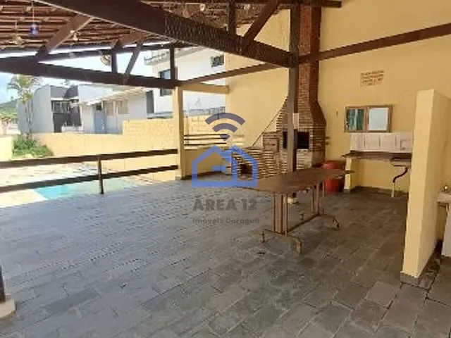 Sobrado 3 quartos e 2 banheiros, à venda, no bairro Sumaré em Caraguatatuba