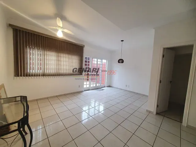 Sobrado com 130m² 3 quartos e 3 banheiros, à venda, no bairro Parque Residencial Indaiá em Indaiatuba