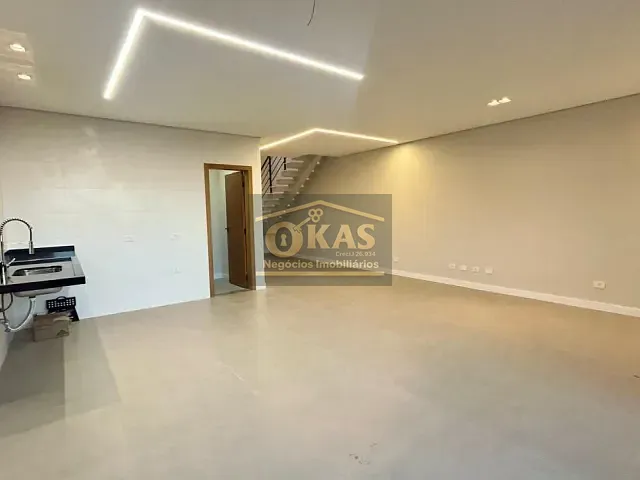 Sobrado com 176m² 3 quartos e 3 banheiros, à venda, no bairro Porteira Preta em Mogi das Cruzes