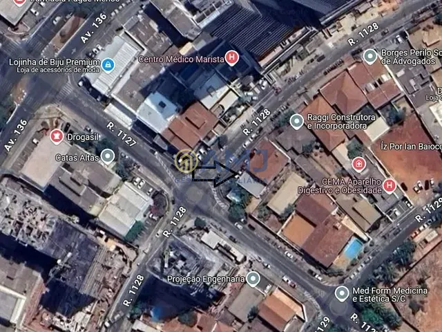Sobrado com 688m² 5 quartos e 6 banheiros, à venda, no bairro Setor Marista em Goiânia
