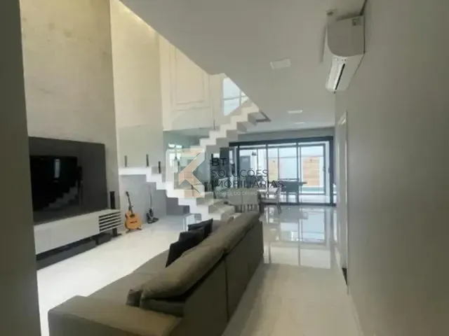 Sobrado com 300m² 3 quartos e 4 banheiros, à venda, no bairro Jardim Residencial Maria Dulce em Indaiatuba