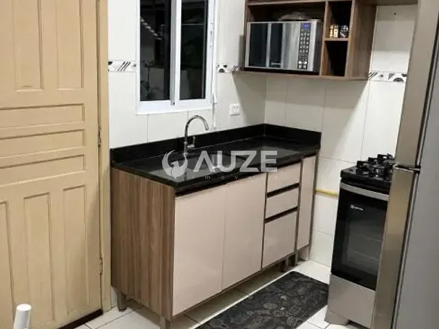 Sobrado com 67m² 2 quartos e 2 banheiros, à venda, no bairro Cidade Industrial em Curitiba