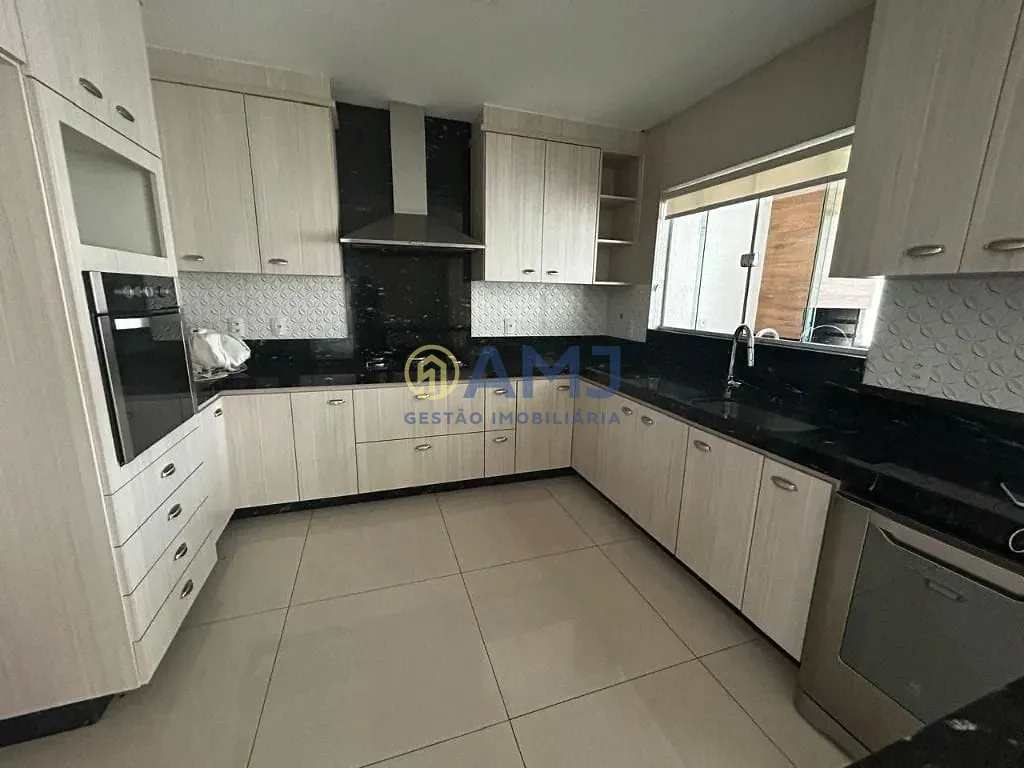 Sobrado, 3 quartos, 307 m² - Foto 17