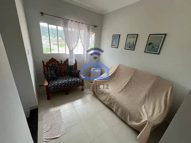 Sobrado com 250m² 3 quartos e 2 banheiros, para alugar, no bairro Martim de Sá em Caraguatatuba