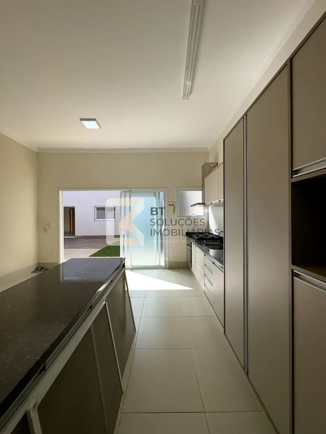 Sobrado, 3 quartos, 295 m² - Foto 14