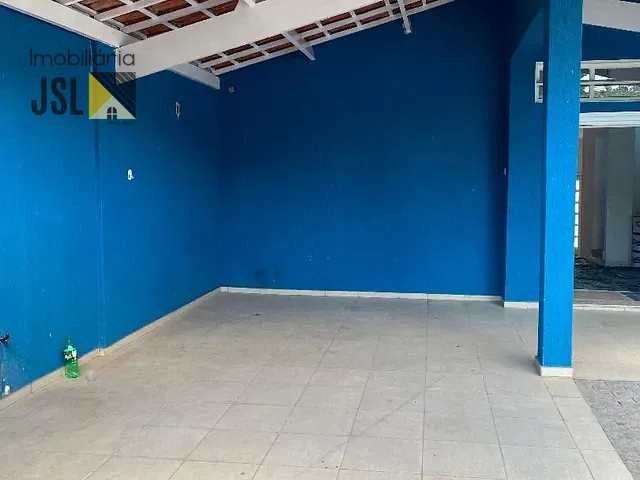 Sobrado com 330m² 4 quartos e 3 banheiros, à venda ou para alugar, no bairro Vila Independência em Caçapava