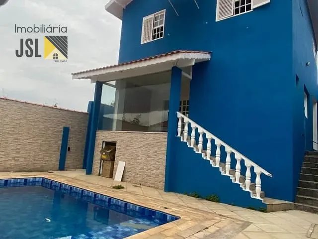 Sobrado com 330m² 4 quartos e 3 banheiros, à venda ou para alugar, no bairro Vila Independência em Caçapava