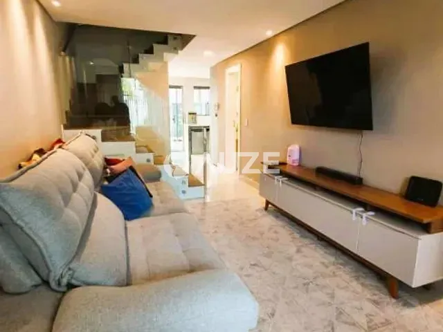 Sobrado com 147m² 3 quartos e 4 banheiros, à venda, no bairro Santa Cândida em Curitiba