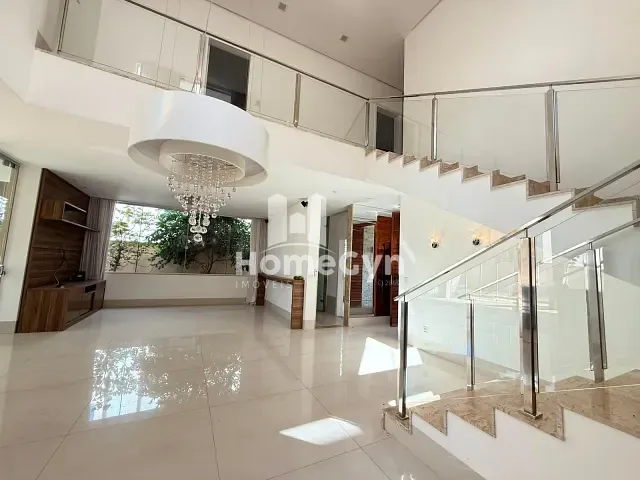 Sobrado com 472m² 3 quartos e 4 banheiros, à venda, no bairro Jardins Verona em Goiânia