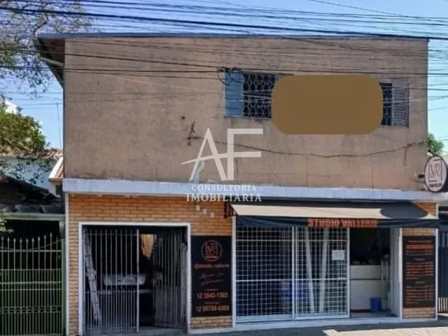 Sobrado com 275m², à venda, no bairro Vila Guaianazes em São José dos Campos