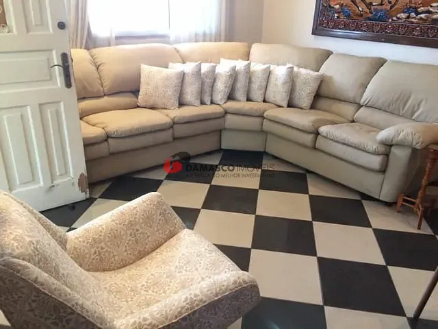 Sobrado com 169m² 4 quartos e 1 banheiro, à venda, no bairro Olímpico em São Caetano do Sul