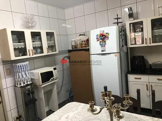 Sobrado com 169m² 4 quartos e 1 banheiro, à venda, no bairro Olímpico em São Caetano do Sul