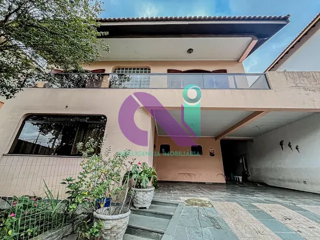 Sobrado com 406m² 4 quartos e 3 banheiros, à venda, no bairro City Bussocaba em Osasco