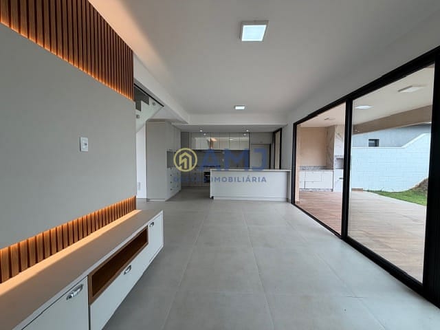 Sobrado, 4 quartos, 165 m² - Foto 1