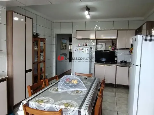 Sobrado com 189m² 3 quartos e 2 banheiros, à venda, no bairro Campestre em Santo André