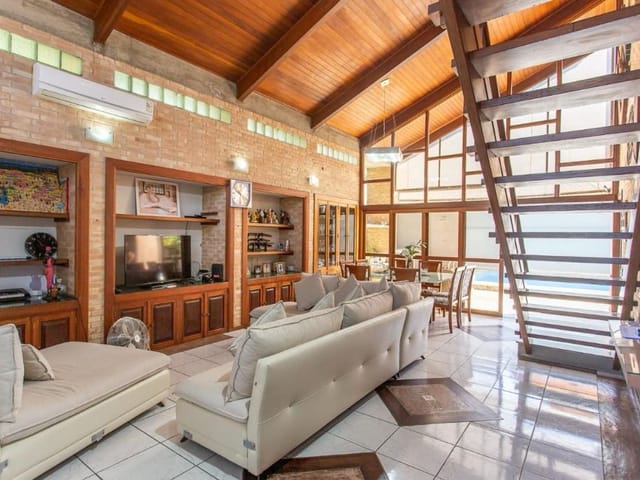 Foto do Sobrado - Sobrado com 4 dormitórios à venda, 230 m² por R$ 2.500.000,00 - Pr Arrastão - São Sebastião/SP | INDEPENDENCE NEGOCIOS IMOBILIARIOS LTDA