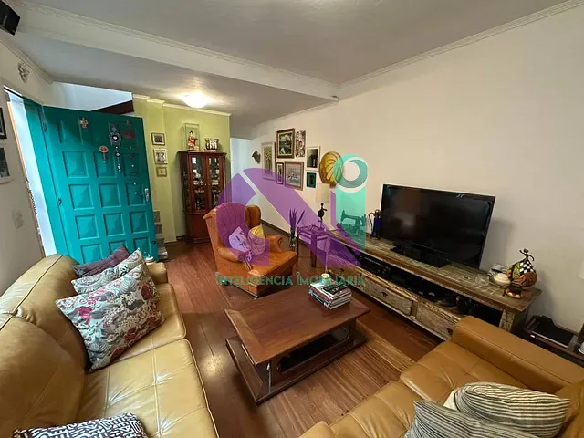 Sobrado com 125m² 3 quartos e 2 banheiros, à venda, no bairro Jaguaribe em Osasco