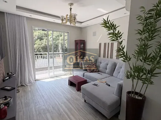Sobrado com 120m² 3 quartos e 3 banheiros, à venda, no bairro Jardim Modelo em Suzano