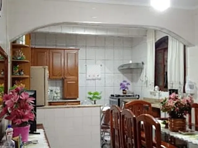 Sobrado com 125m² 3 quartos e 2 banheiros, à venda, no bairro Jardim Guapituba em Mauá