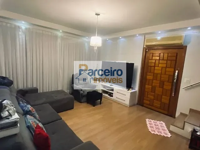 Casa com 130m² 3 quartos e 3 banheiros, à venda, no bairro Jardim Colibri em São Paulo