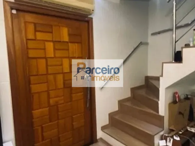 Casa com 130m² 3 quartos e 3 banheiros, à venda, no bairro Jardim Colibri em São Paulo