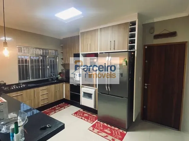 Casa com 130m² 3 quartos e 3 banheiros, à venda, no bairro Jardim Colibri em São Paulo