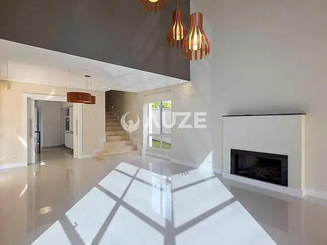 Sobrado com 152m² 2 quartos e 3 banheiros, à venda, no bairro Barreirinha em Curitiba