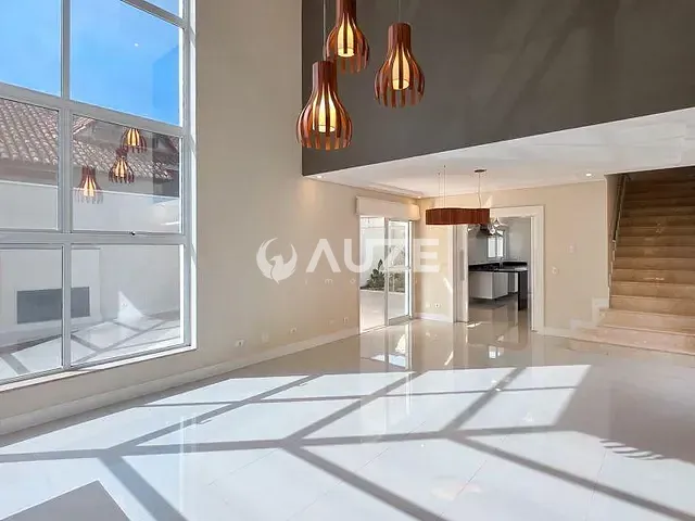 Sobrado com 152m² 2 quartos e 3 banheiros, à venda, no bairro Barreirinha em Curitiba