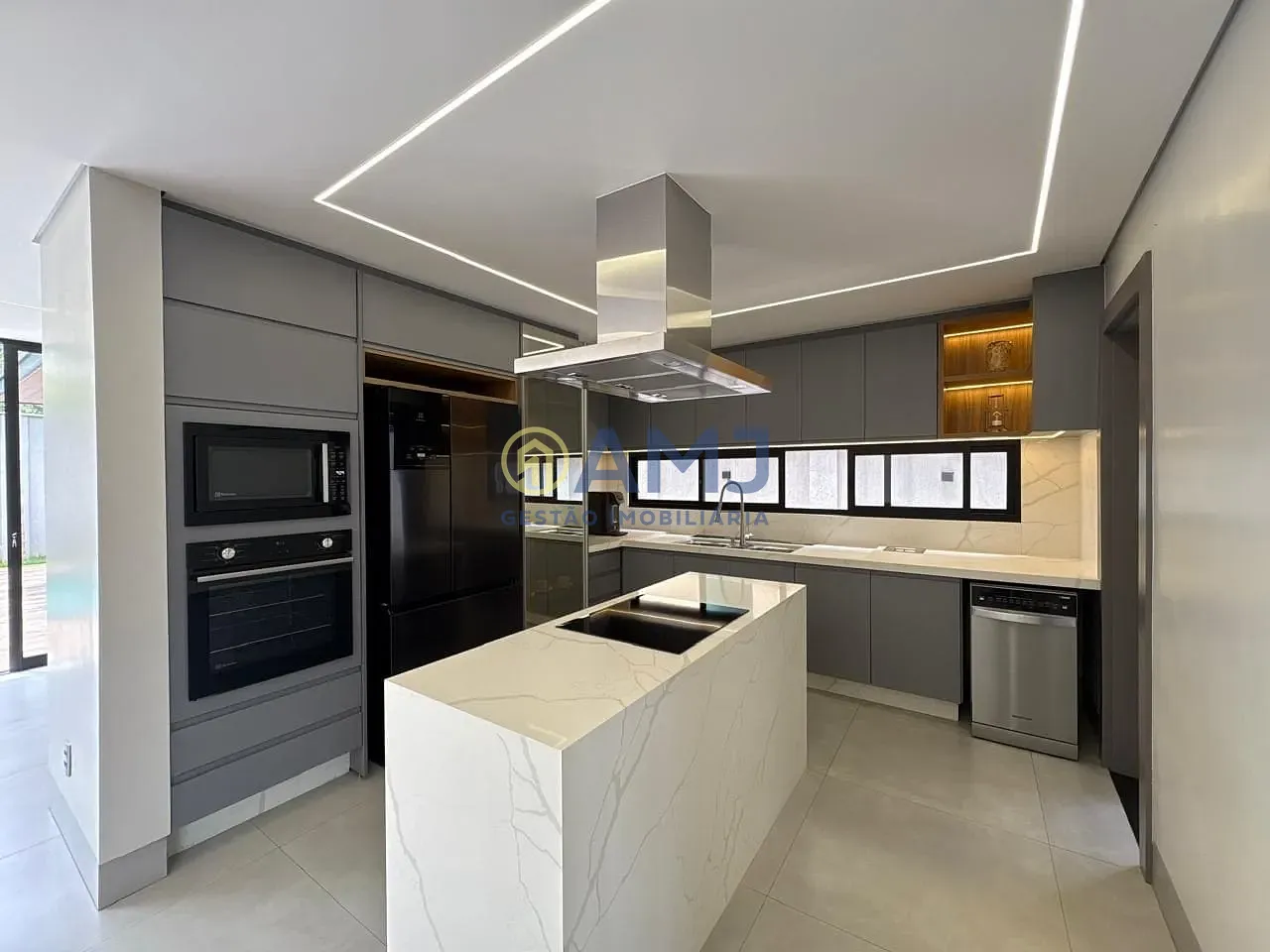 Sobrado, 3 quartos, 286 m² - Foto 10