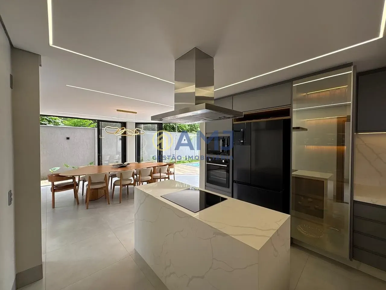 Sobrado, 3 quartos, 286 m² - Foto 12