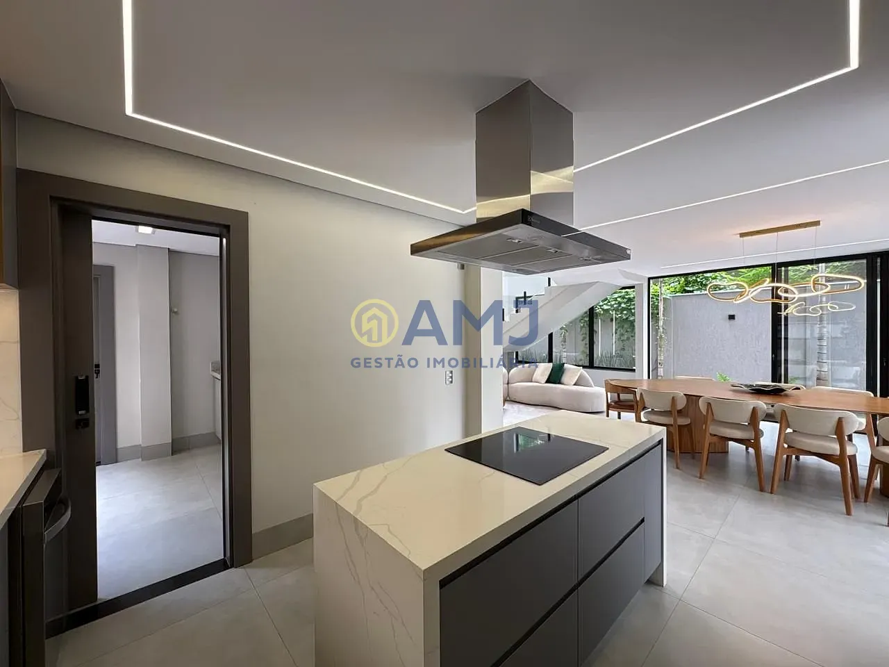 Sobrado, 3 quartos, 286 m² - Foto 13