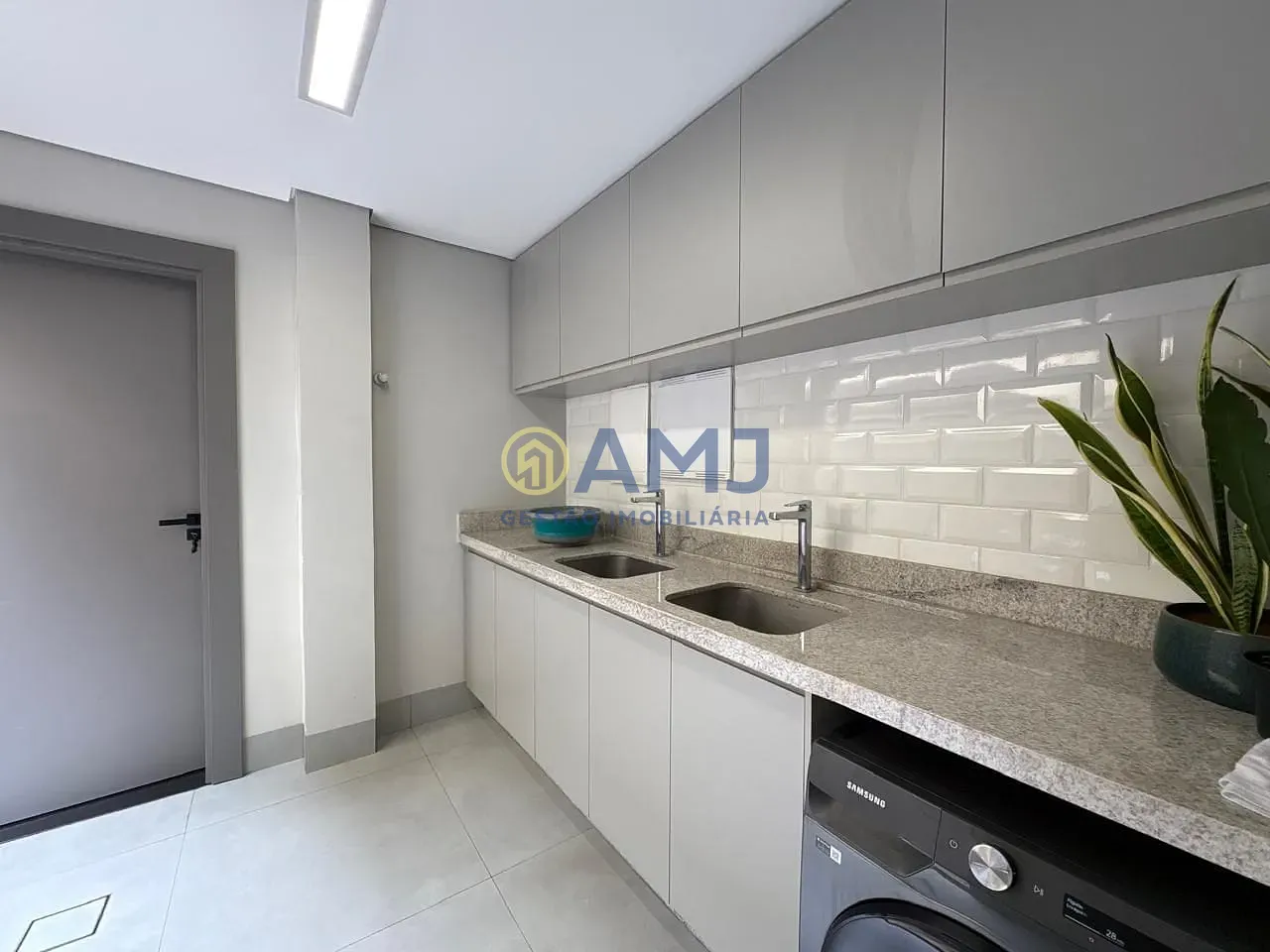 Sobrado, 3 quartos, 286 m² - Foto 14