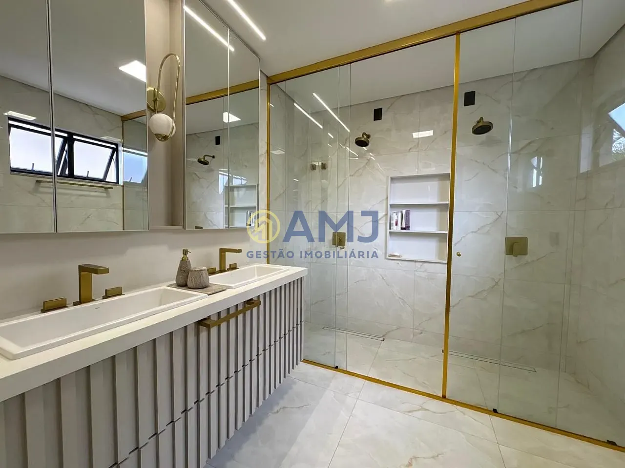 Sobrado, 3 quartos, 286 m² - Foto 49