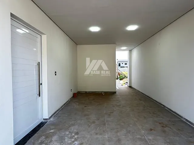 Sobrado com 125m² 3 quartos e 3 banheiros, à venda ou para alugar, no bairro Boqueirão em Guarapuava