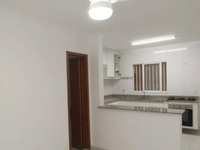 Sobrado com 60m² 2 quartos e 3 banheiros, para alugar, no bairro Vila Mazzei em São Paulo