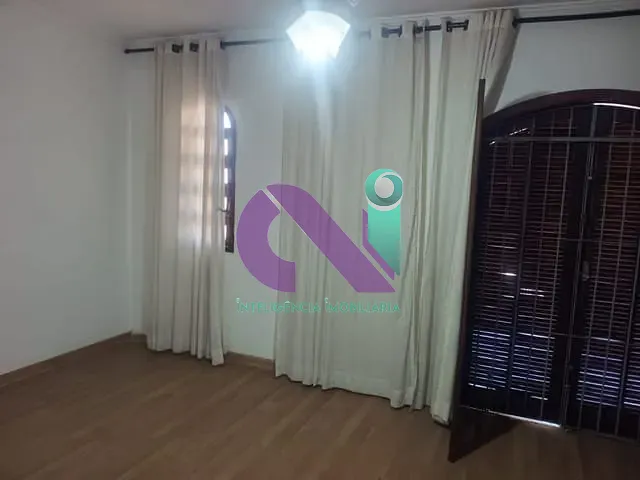 Sobrado com 150m² 4 quartos e 3 banheiros, à venda, no bairro km 18 em Osasco