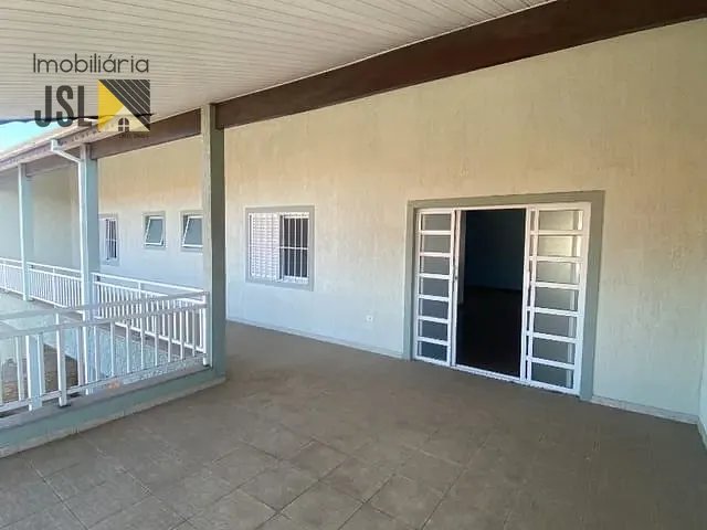 Sobrado com 459m² 5 quartos e 5 banheiros, à venda, no bairro Jardim Caçapava em Caçapava