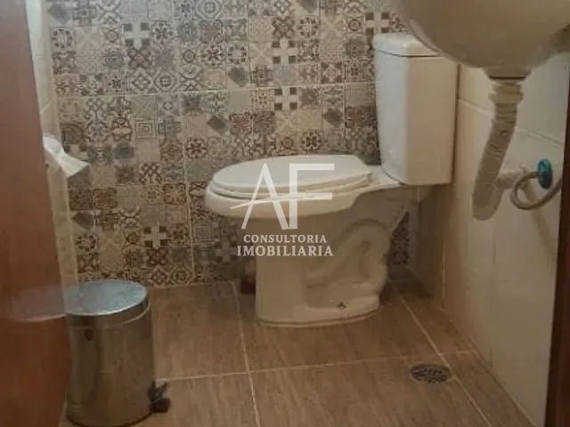 Sobrado com 133m² 3 quartos e 2 banheiros, à venda, no bairro Jardim Maria Augusta em Taubaté