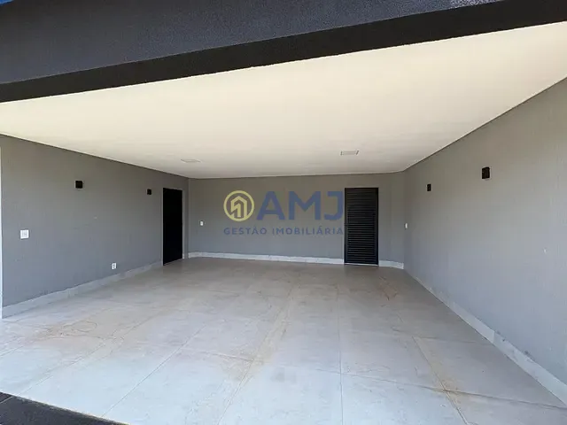 Sobrado com 300m² 3 quartos e 4 banheiros, à venda, no bairro Residencial Villagio Toscana em Goiânia
