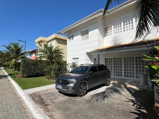 Foto do Sobrado - Sobrado à Venda em Condomínio fechado, 5 dormitórios, sendo 3 suítes, 2 vagas, 250m², Mococa, Caraguatatuba, SP | Necta Serviços Imobiliários Ltda
