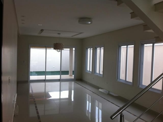 Foto do Sobrado - Sobrado à venda 3 Quartos, 1 Suite, 4 Vagas, 250M², Urbanova, São José dos Campos - SP | Floradas da Serra Urbanova | RUSSI IMÓVEIS