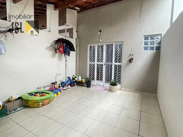Sobrado com 150m² 3 quartos e 2 banheiros, à venda, no bairro Vila Independência em Caçapava