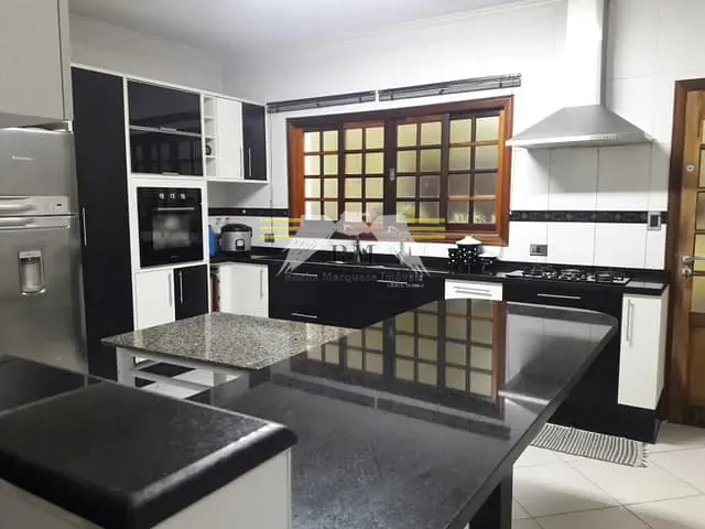 Sobrado com 187m² 3 quartos e 3 banheiros, à venda, no bairro Jardim Vila Formosa em São Paulo