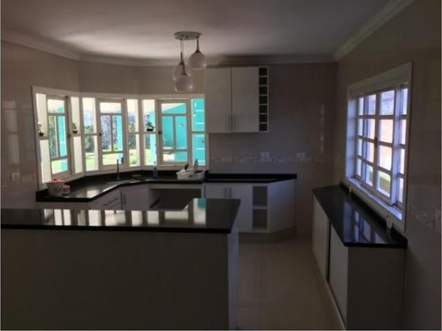 Foto do Sobrado - Sobrado à venda 5 Quartos, 5 Suites, 4 Vagas, 1000M², Rio Comprido, Jacareí - SP | Mirante do Vale | RUSSI IMÓVEIS
