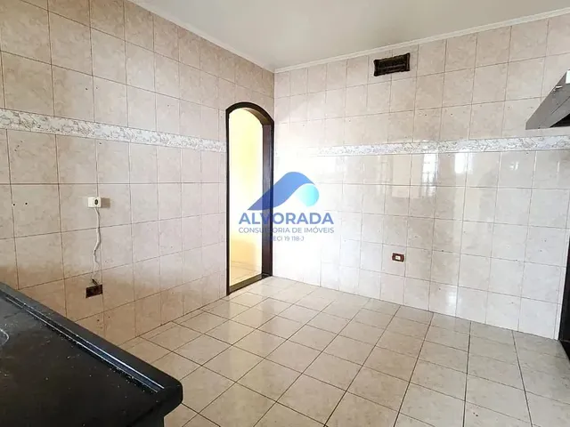 Sobrado com 150m² 3 quartos e 3 banheiros, à venda, no bairro Jardim Santa Inês I em São José Dos Campos