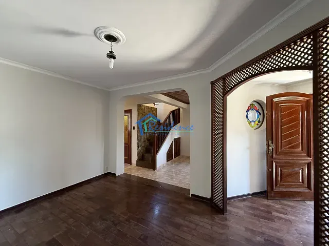 Sobrado com 250m² 4 quartos e 3 banheiros, à venda, no bairro Cidade Nova II em Indaiatuba